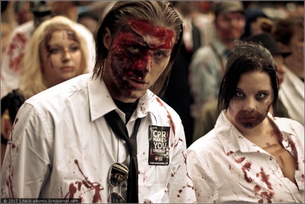 Зомби парад в Торонто (29 фото) Зомби парад в Торонто (29 фото)