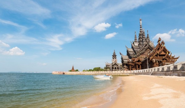 Паттайя в декабре: новогодняя сказка по-тайски Паттайя в декабре: новогодняя сказка по-тайски