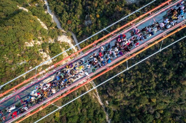 Экстремальный туризм в Китае: развлечения не для слабонервных Экстремальный туризм в Китае: развлечения не для слабонервных