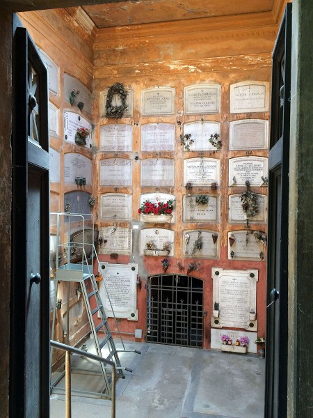 Монументальное кладбище Чертоза в Болонье Монументальное кладбище Чертоза в Болонье