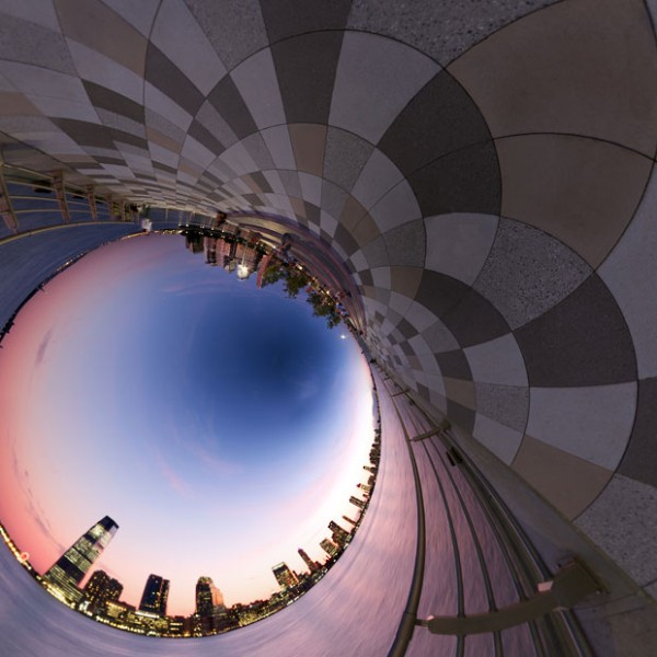 Новый взгляд на старые места — сюрреалистические города Новый взгляд на старые места — сюрреалистические города